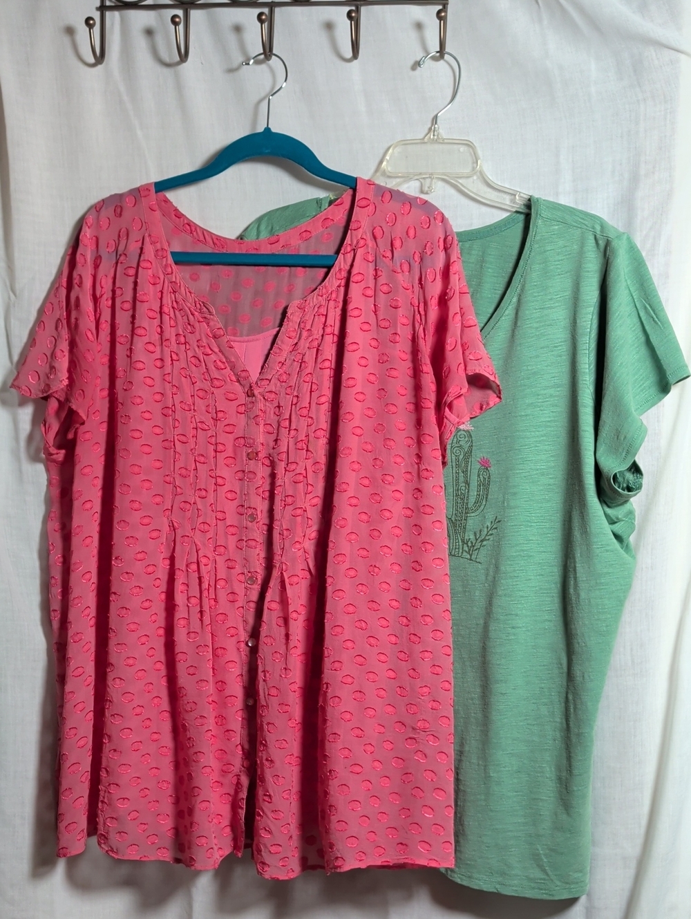 Bundle Women’s Pink Eyelet Short-Sleeve Silk Blouse And Olive Casual Cotton Top